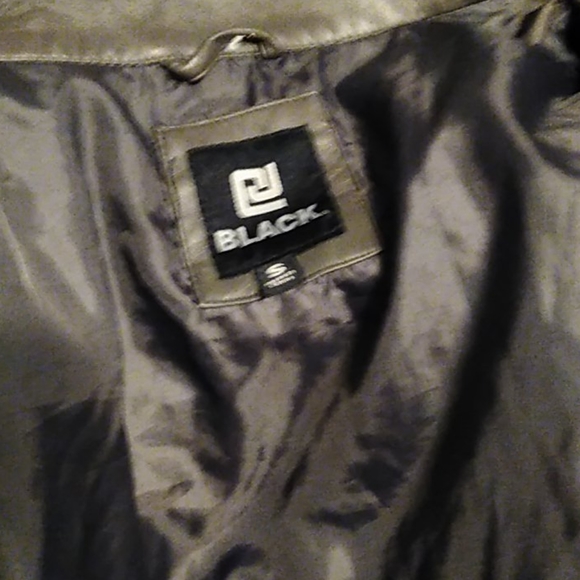 Jacket - Picture 3 of 3